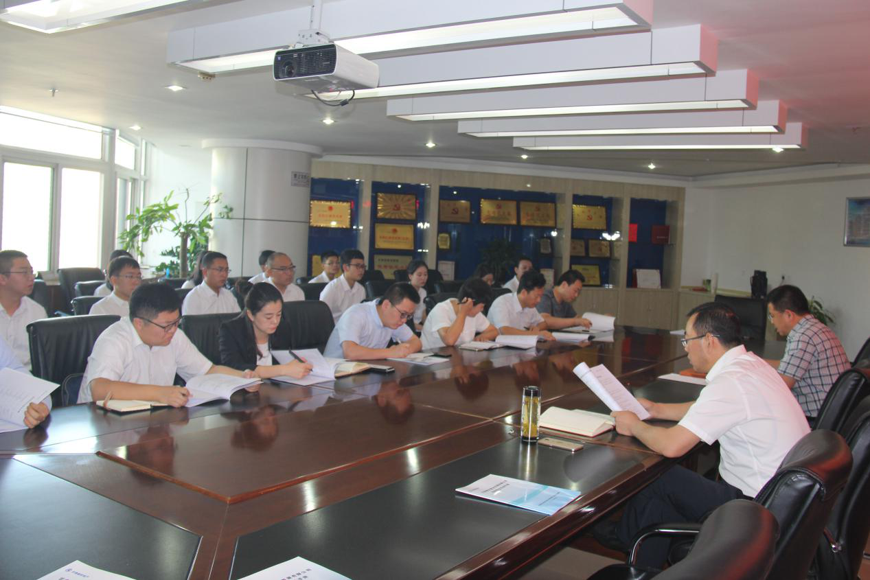 公司舉辦“導(dǎo)師帶徒”活動(dòng)簽約儀式