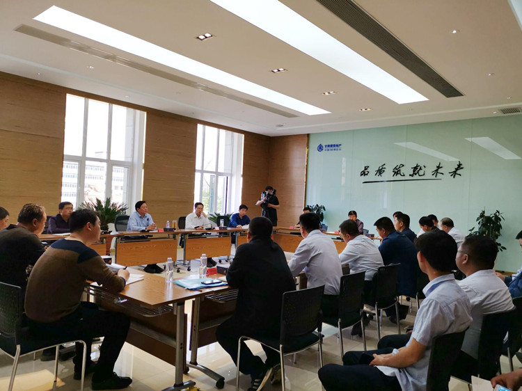 張掖市委書記楊維俊蒞臨絲路金街 調(diào)研指導工作