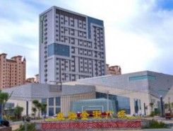 打造以酒店實(shí)體為載體、以旅行社為渠道、以文化旅游宣傳為主體的一條龍服務(wù)網(wǎng)絡(luò)