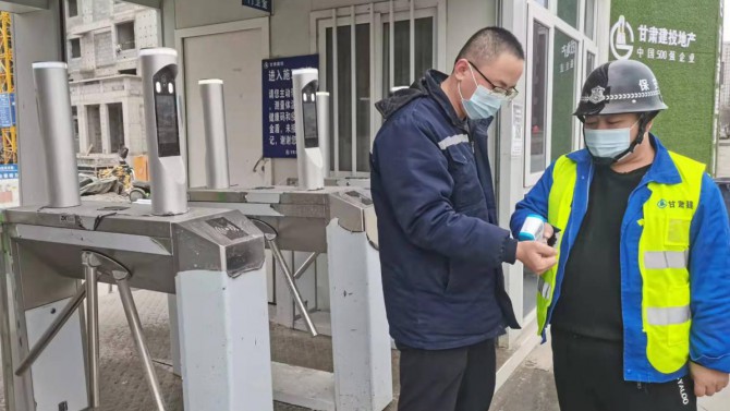 戰(zhàn)疫情、 搶工期， 保節(jié)點 、勇爭先， 天津百酈榮錦苑項目主體結構全部順利完成