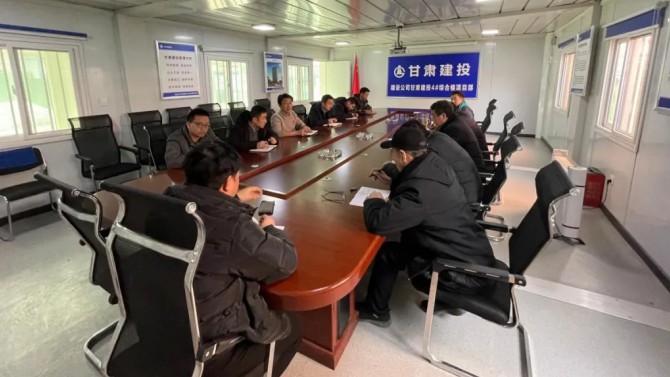 人勤春早復(fù)工忙，奮力沖刺開(kāi)門(mén)紅